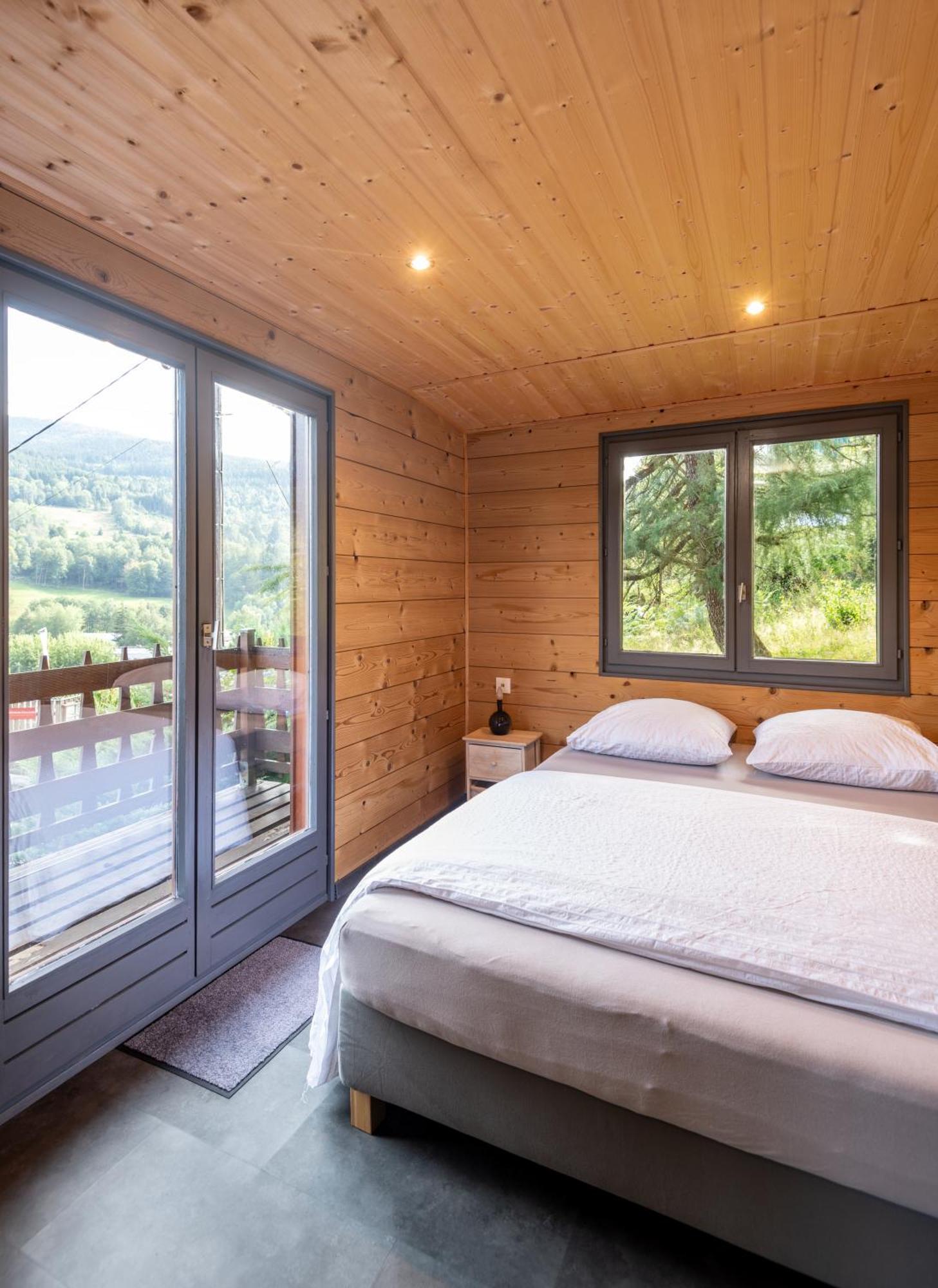 Chalet Du Faubourg & Jacuzzi, Proximite Gerardmer & La Bresse Rochesson Exteriér fotografie
